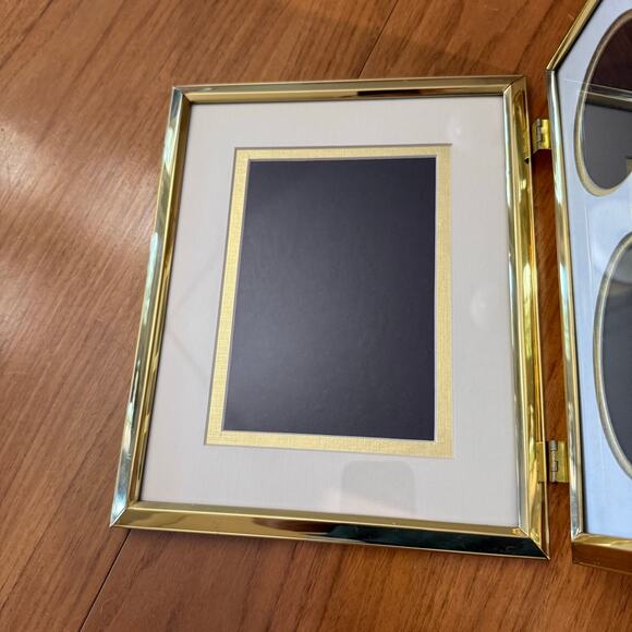 Brass Picture Frame Double Hinge Bifold Collage Matted Six Photo Korea 8x10 - Picture 2 of 9